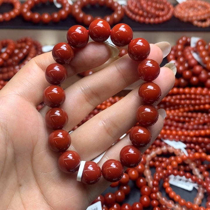 颜***颜玛瑙/玉髓天然玛瑙手串多圈未镶嵌