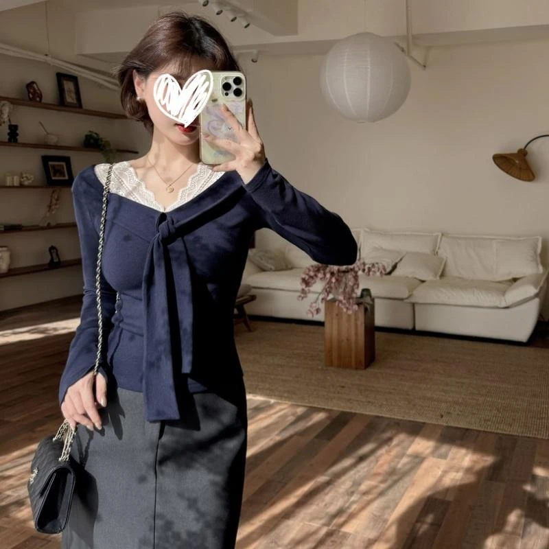 大码胖mm200斤长袖t恤女早秋纯欲风蕾丝拼接蝴蝶结绑带正肩上衣潮