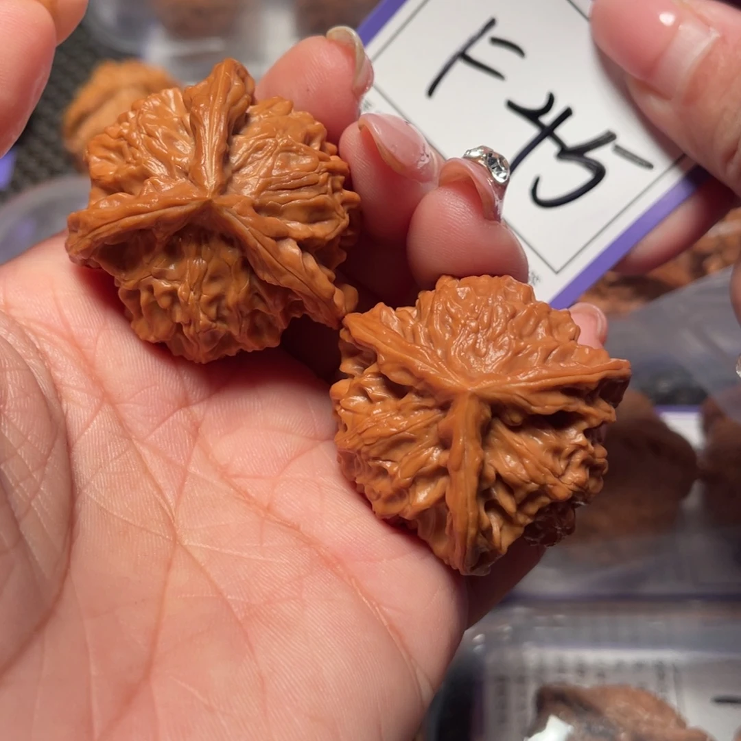 把件文玩核桃45号盘山人棱37