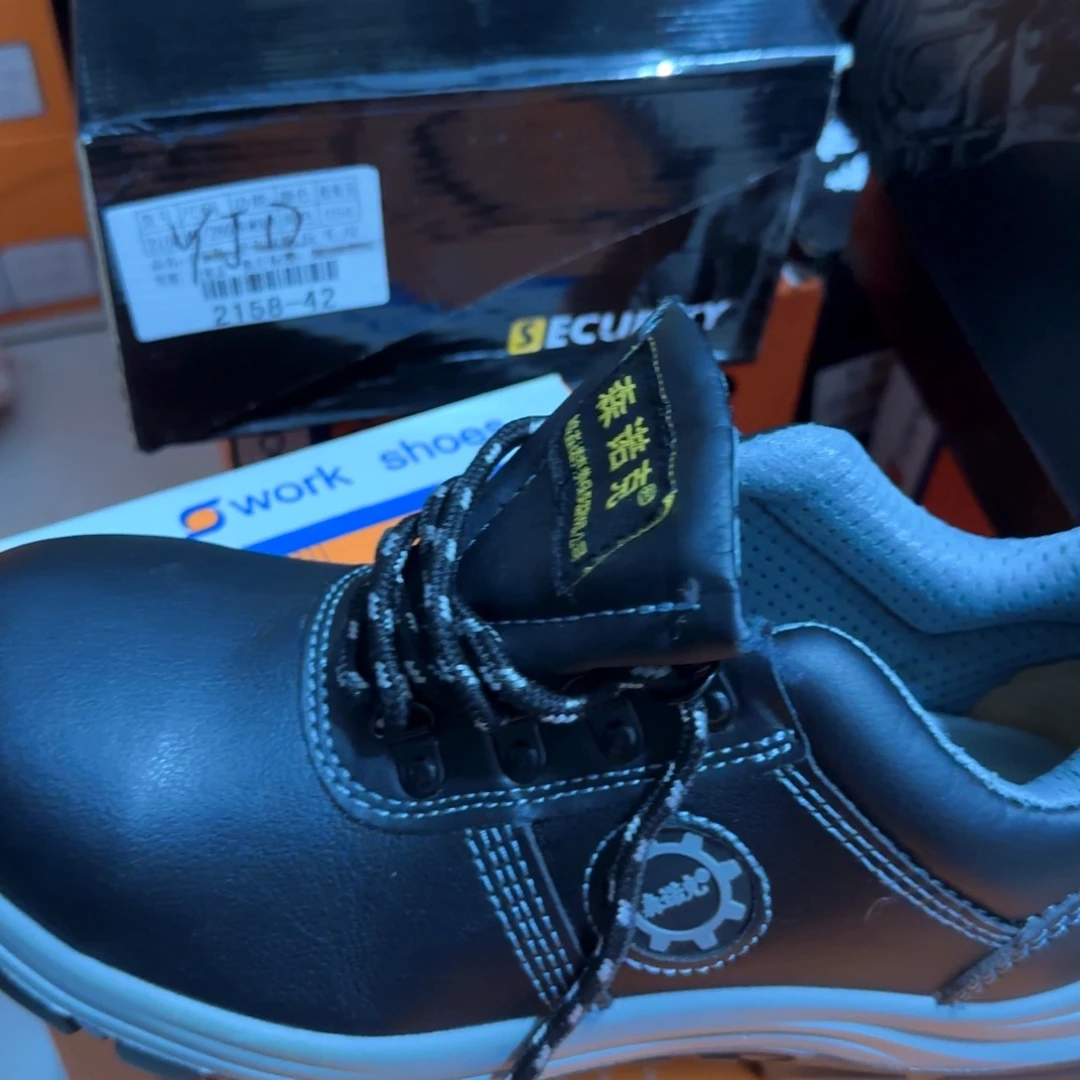 005 42尺码森诺克连舌防水