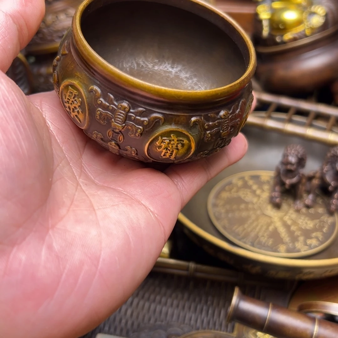 精美铜器点击下单