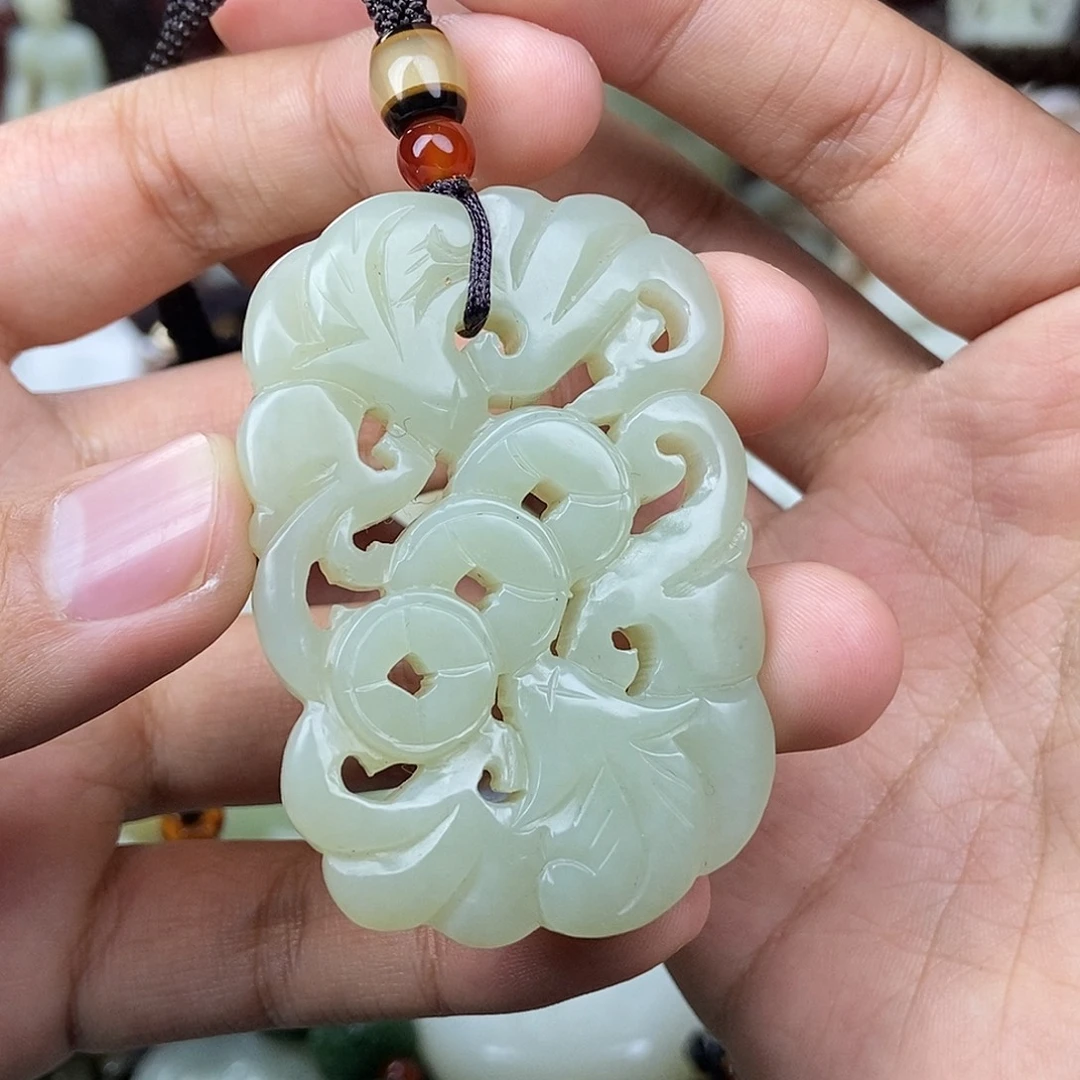 和田玉未镶嵌挂件