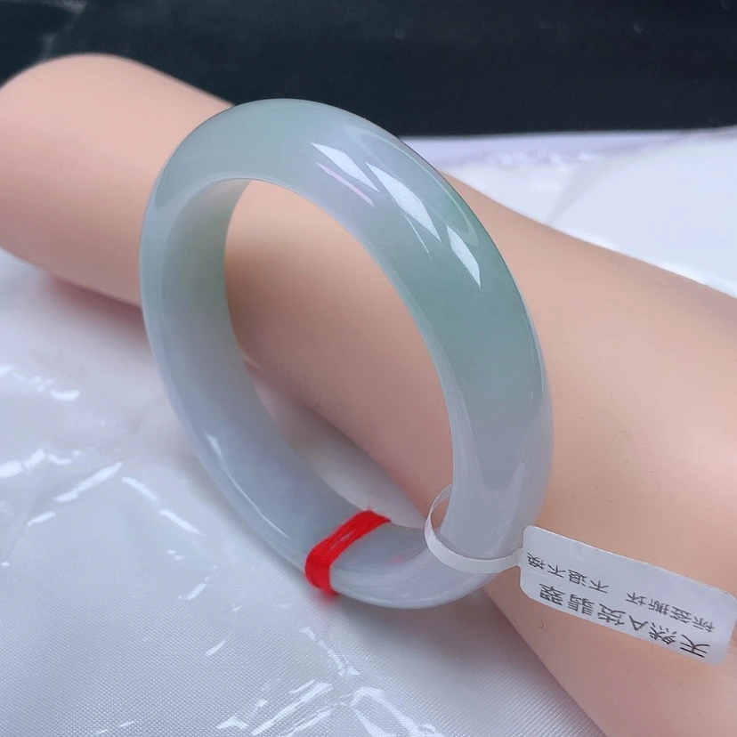 【闪购商品】翡翠手镯未镶嵌，