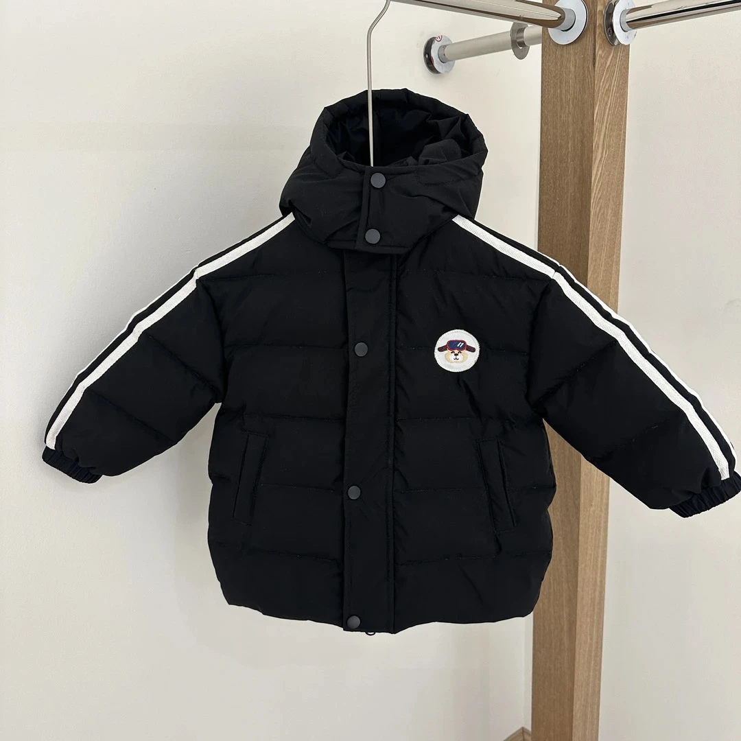 Q404-儿童冬季长款小狗贴标连帽羽绒服