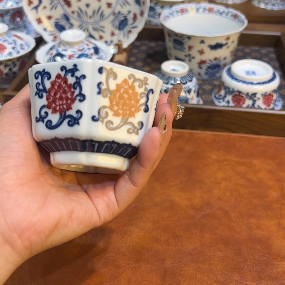景德镇陶瓷手工手绘
