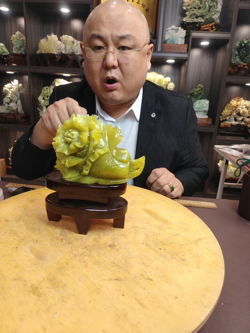 白绿相间百菜摆件原创创意作品居家办公摆放