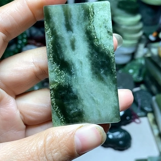 未镶嵌和田玉（糖玉）珠宝半成品