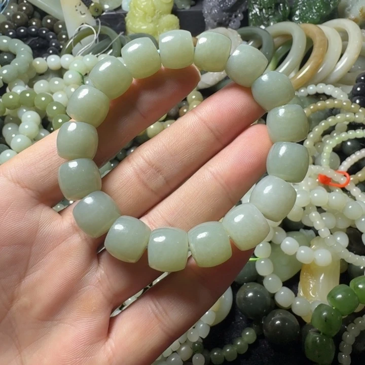 和田玉未镶嵌手链卡13