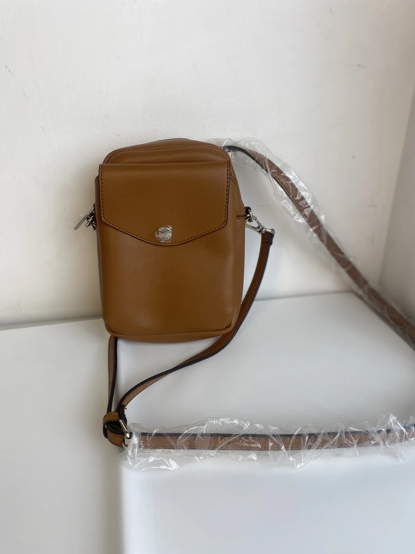 轻便斜挎皮U手机包（可以丫）