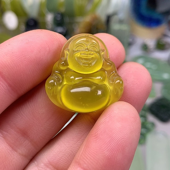 蛇纹石玉挂坠未镶嵌