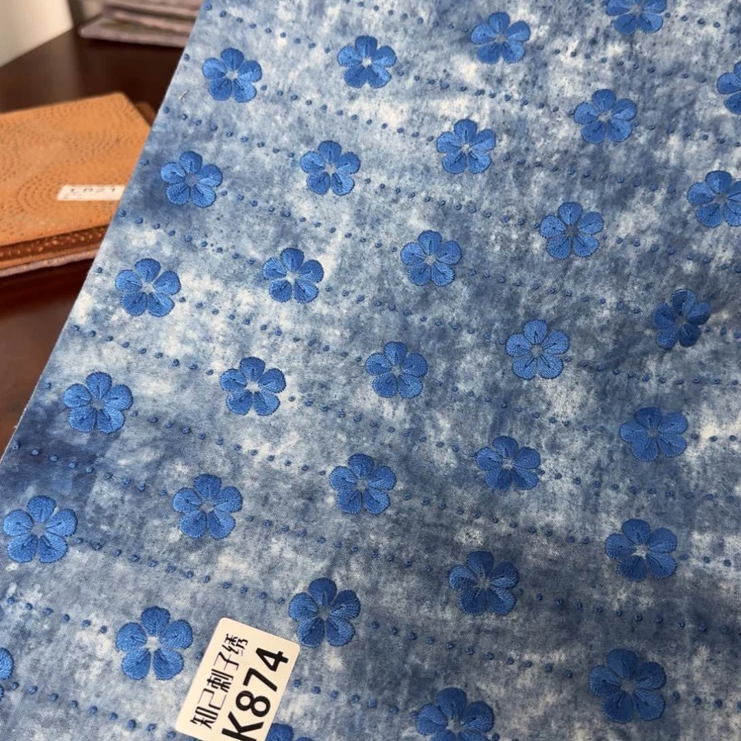 刺绣夹***糖刺绣工艺精湛