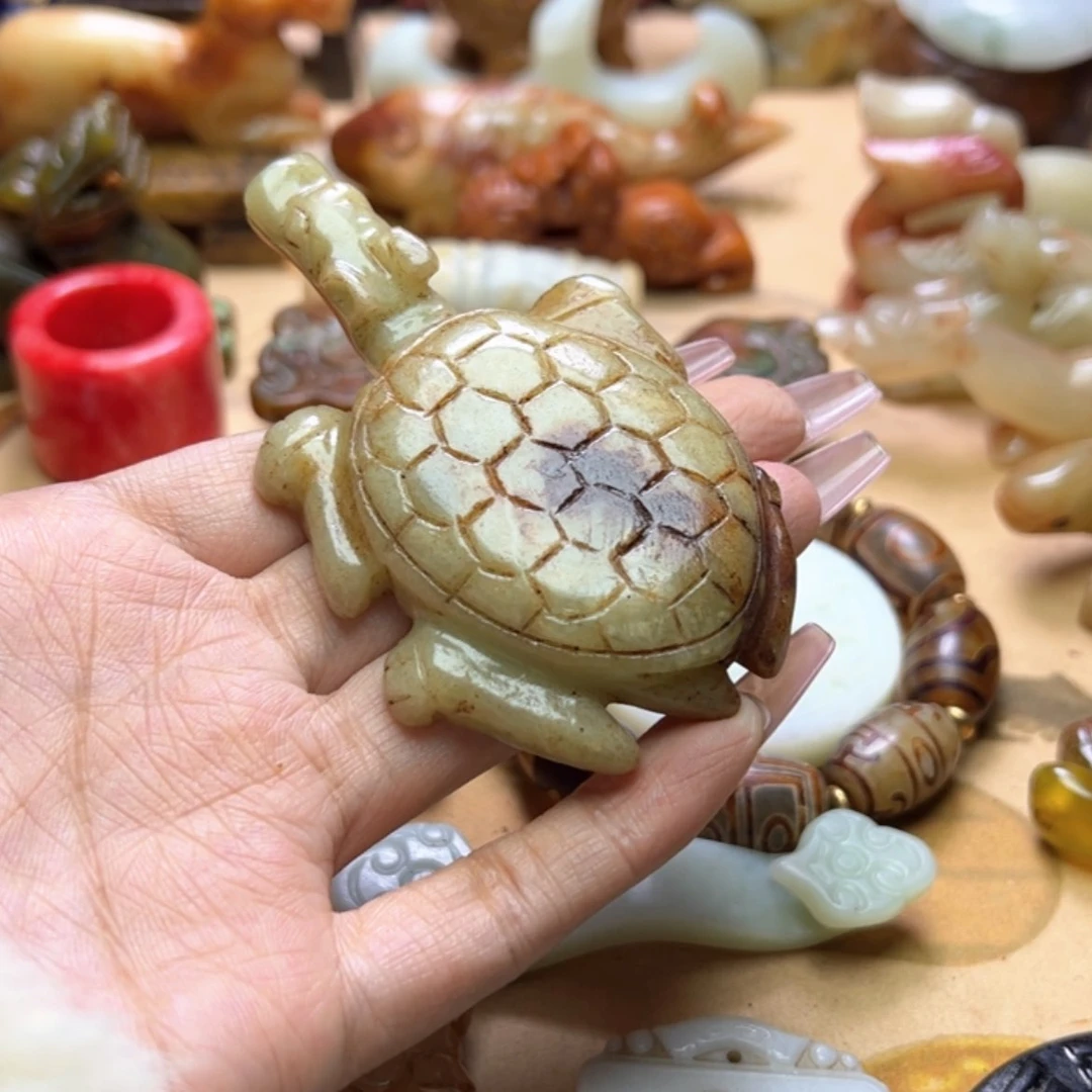 【闪购商品】蛇纹石玉颈饰未镶嵌