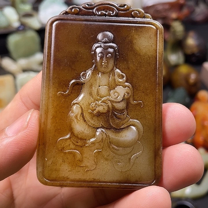 和田玉（糖玉）未镶嵌颈饰