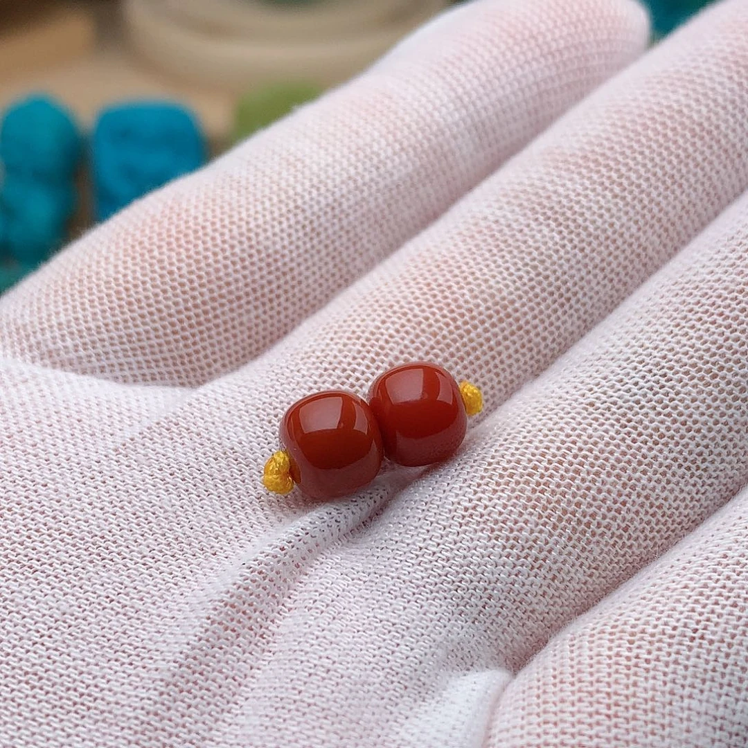 南红玛瑙未镶嵌珠宝奇石