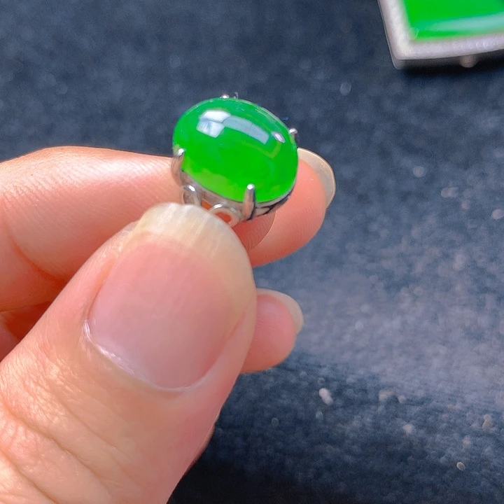 【闪购商品】翡翠银S925镶嵌颈饰翡翠