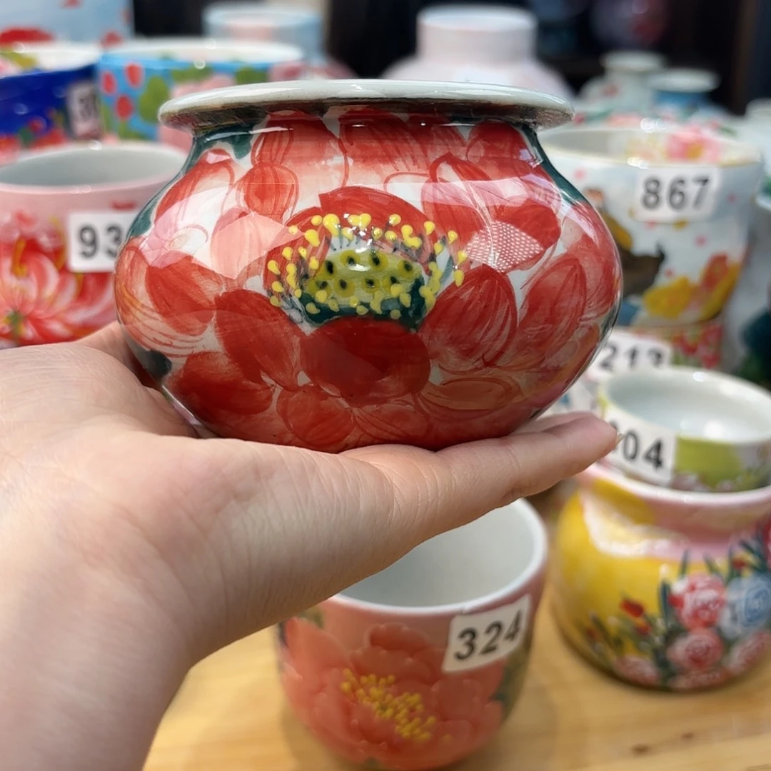 瓷片兔兔盖茨。兔兔