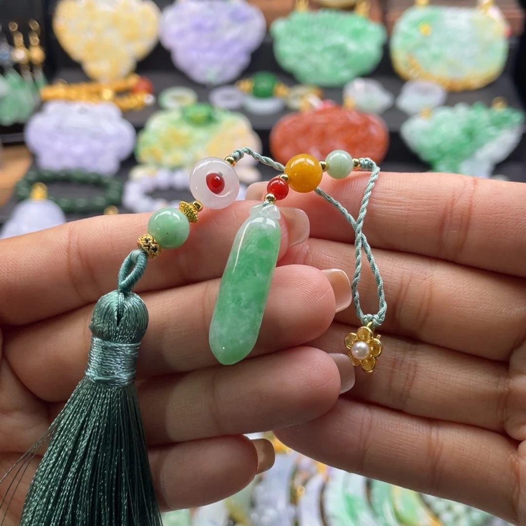 翡翠未镶嵌挂件代编织