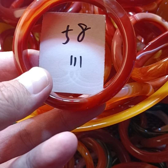 玛瑙/玉髓未镶嵌手镯