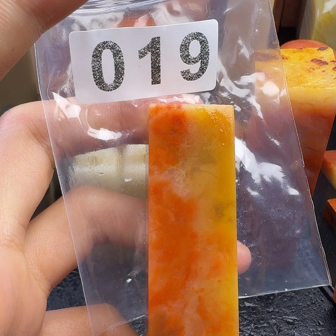 老挝石不**卖mkkkkkkkkkm