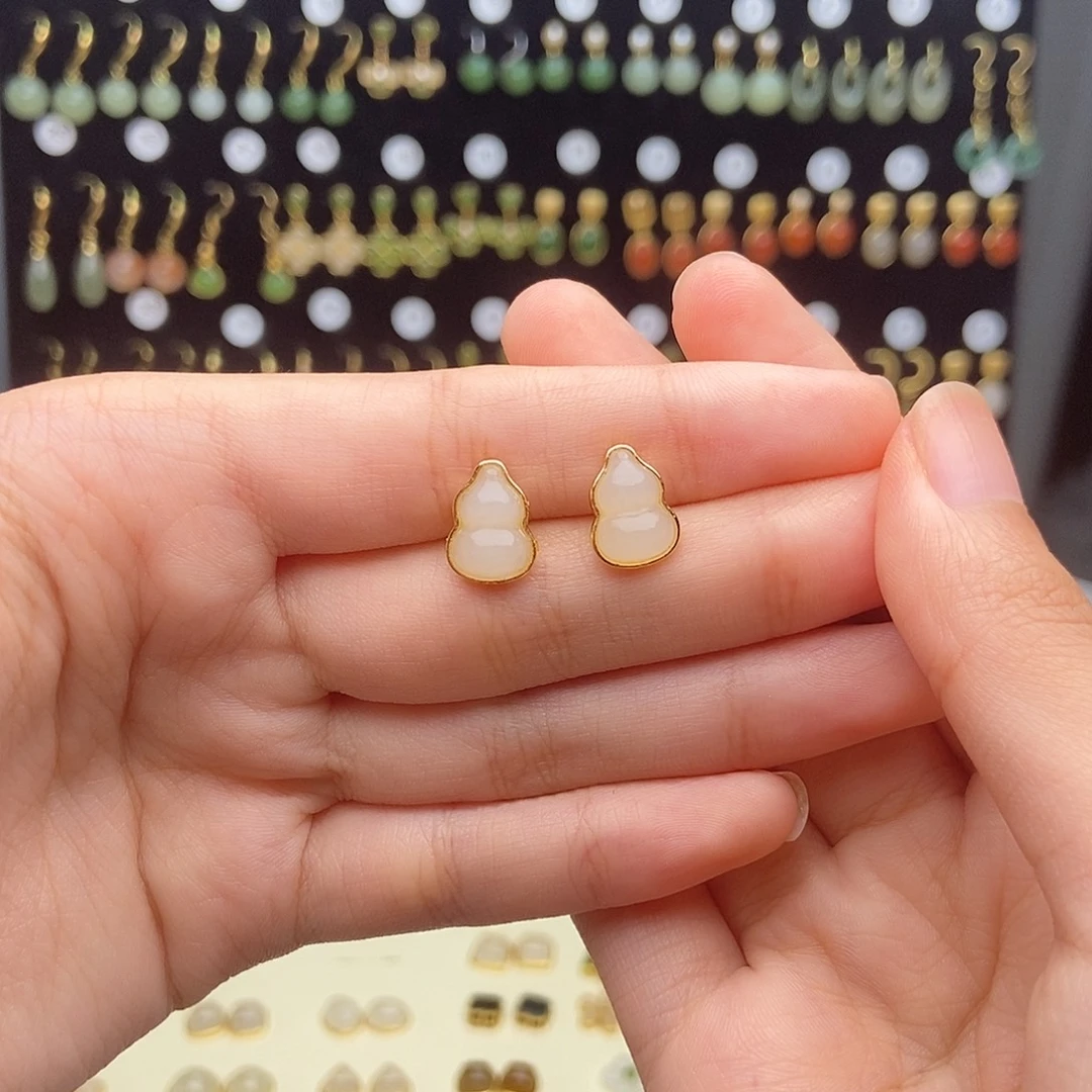 银S925镀金镶嵌和田玉耳饰