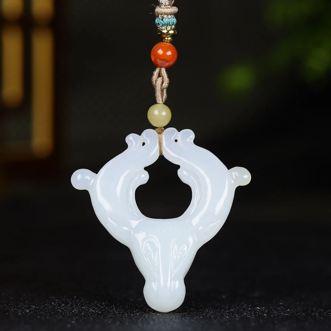 1205120和田玉白玉牛气冲天