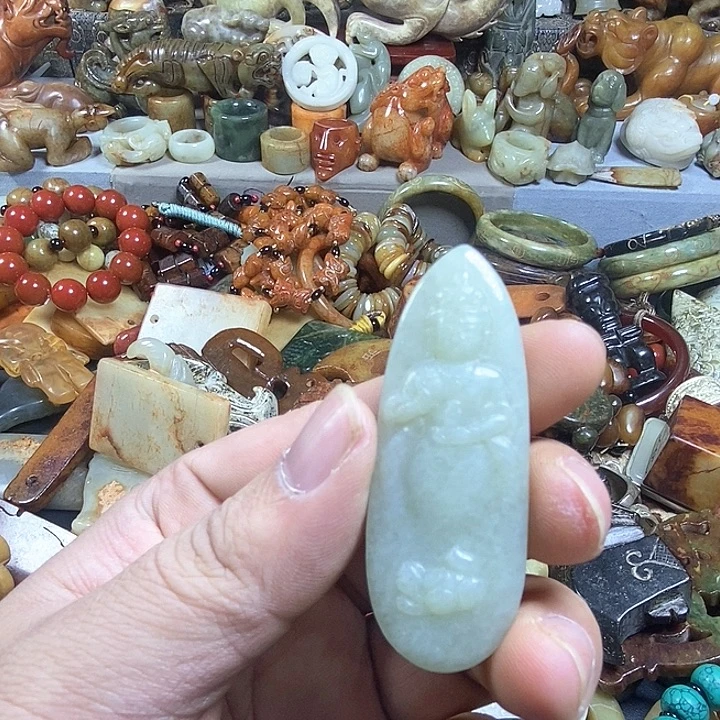 和田玉未镶嵌挂件