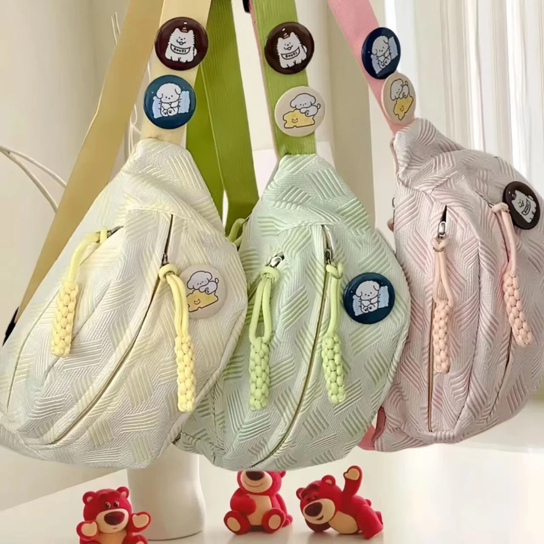 可爱轻便小众斜挎腰包日系ins清新简约百搭小包包女森系少女胸包