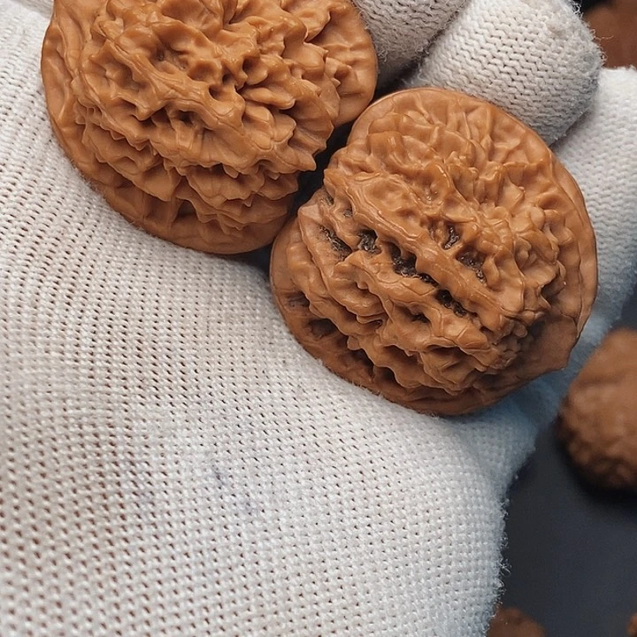 把件文玩核桃௸****秦岭秦闷