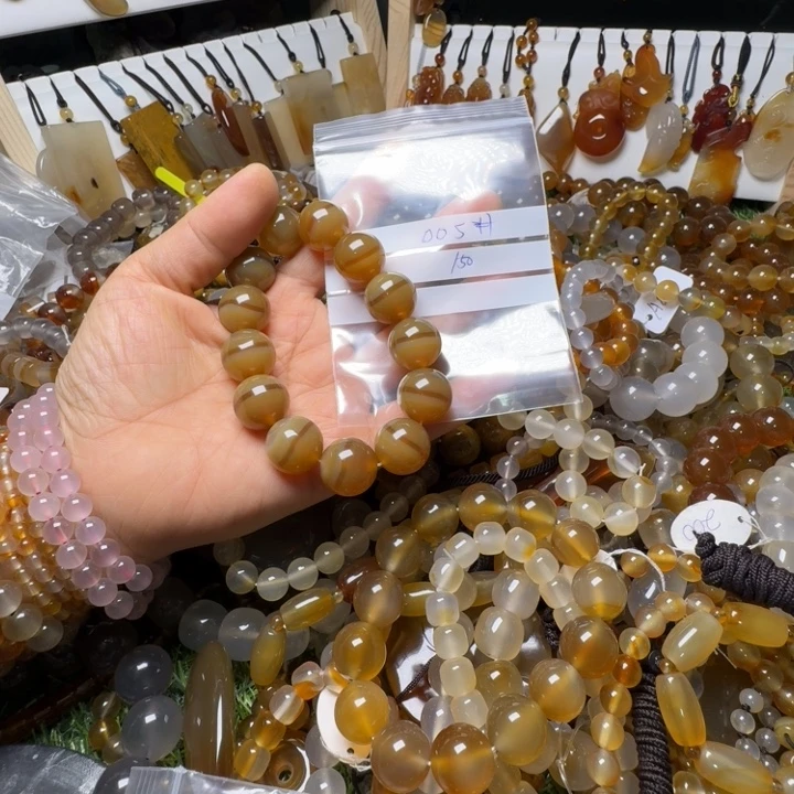 考***觉玛瑙/玉髓未镶嵌颈饰005