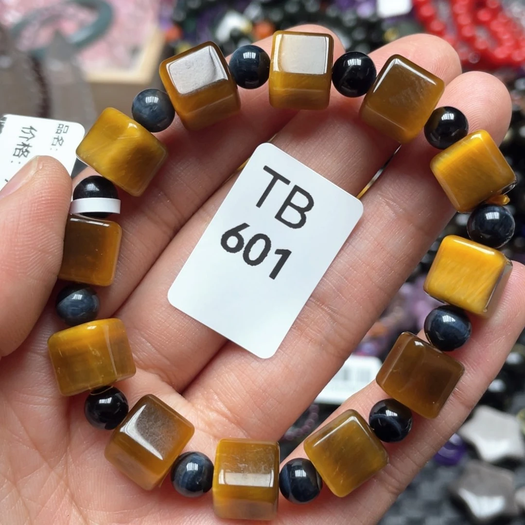 水晶多样性发一只未镶嵌