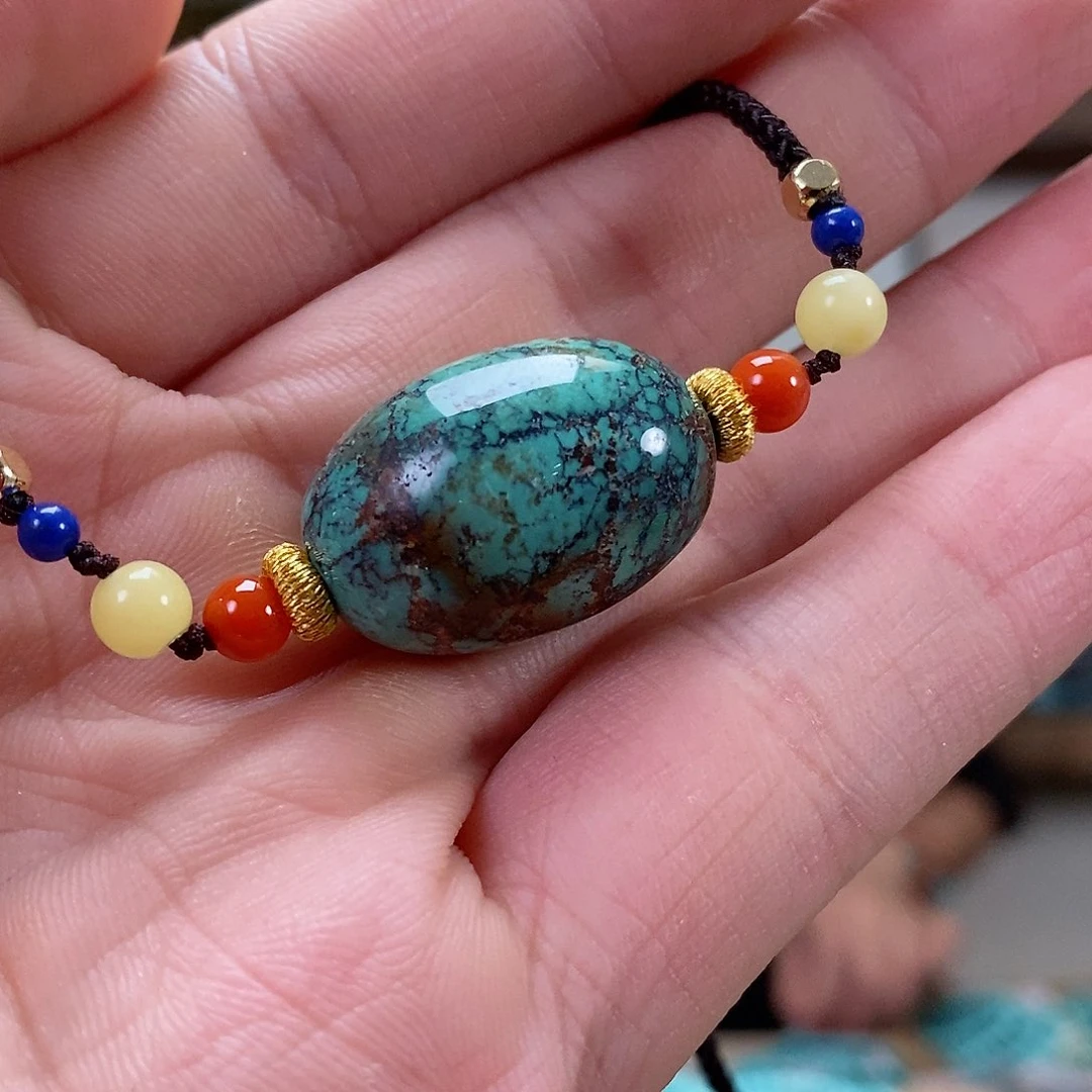 未镶嵌绿松石珠宝奇石