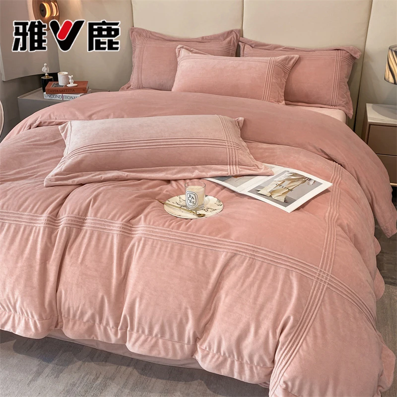 V/雅鹿冬季牛奶绒雕花四件套加厚加绒双面绒被套保暖单双人三件套