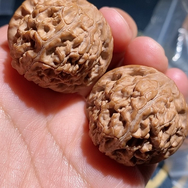 【闪购商品】文玩核桃吊坠核老闷