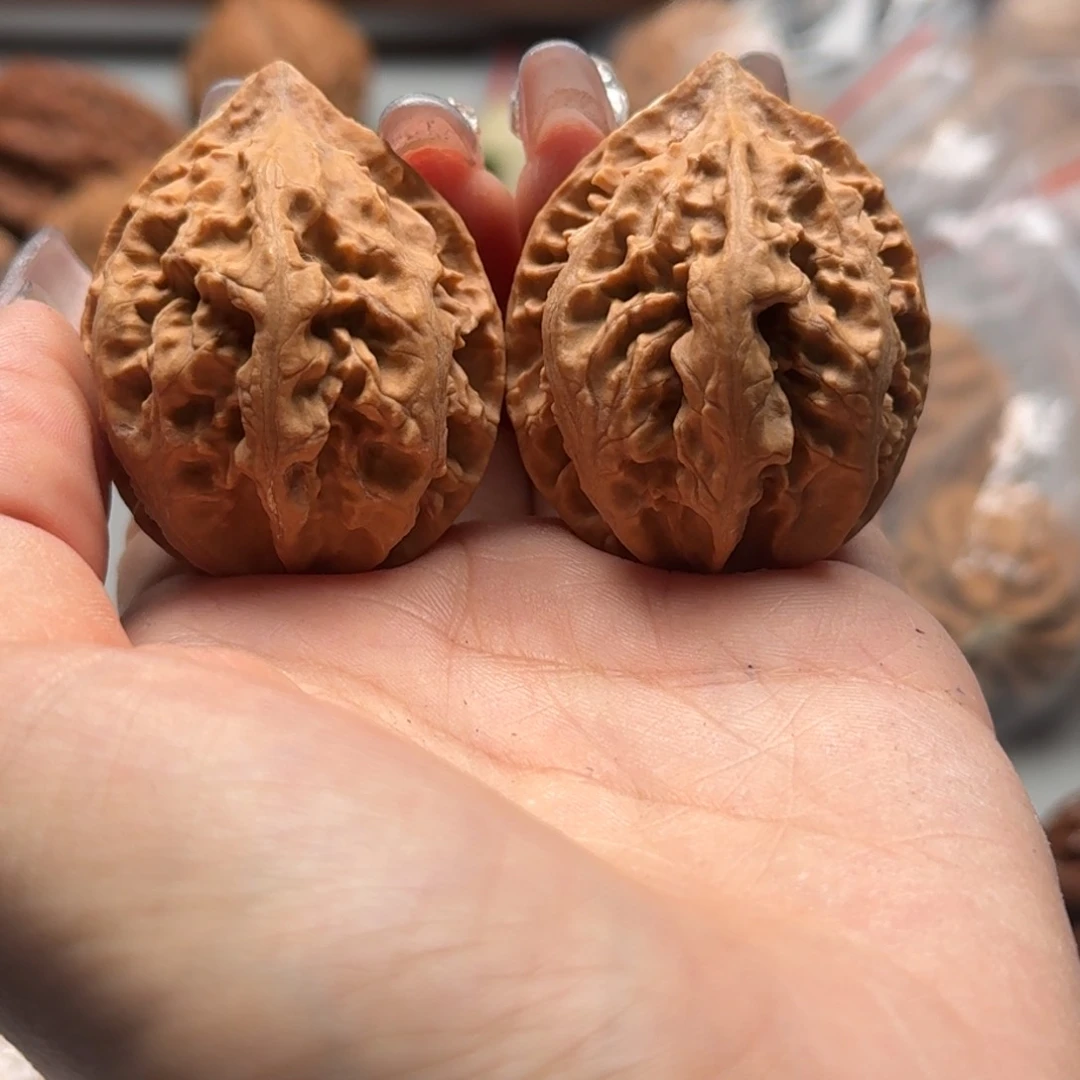 文玩核桃把件关东木子楸百核183