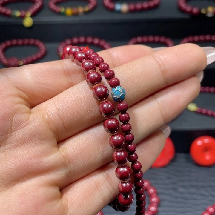 天然辰砂原矿高压卡6mm26颗加太阳石蓝莲花手串
