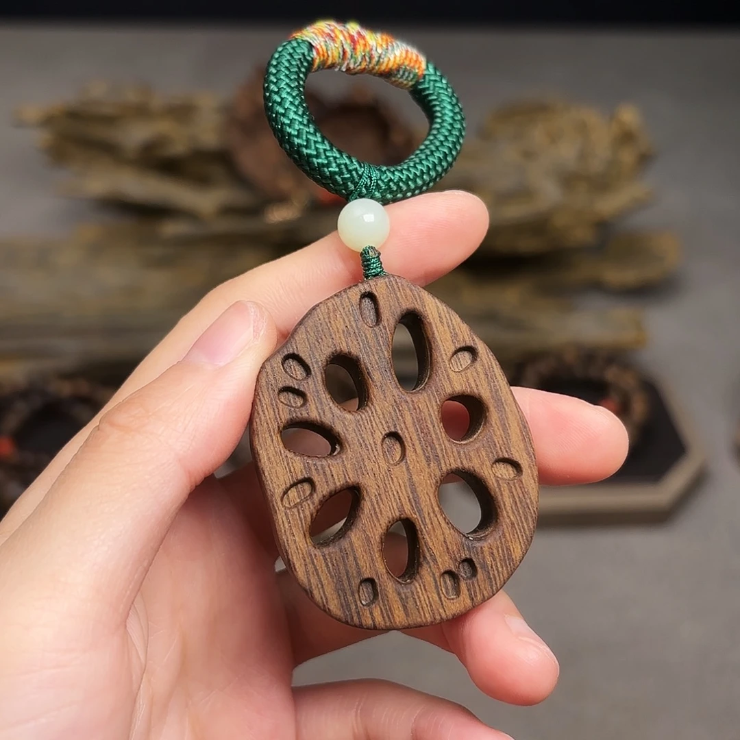 手把件沉香越南富森红土藕片配饰