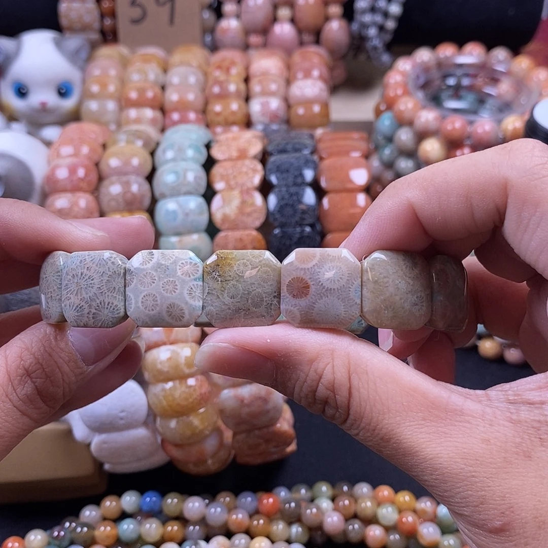 硅化珊瑚（珊瑚玉）手牌未镶嵌73