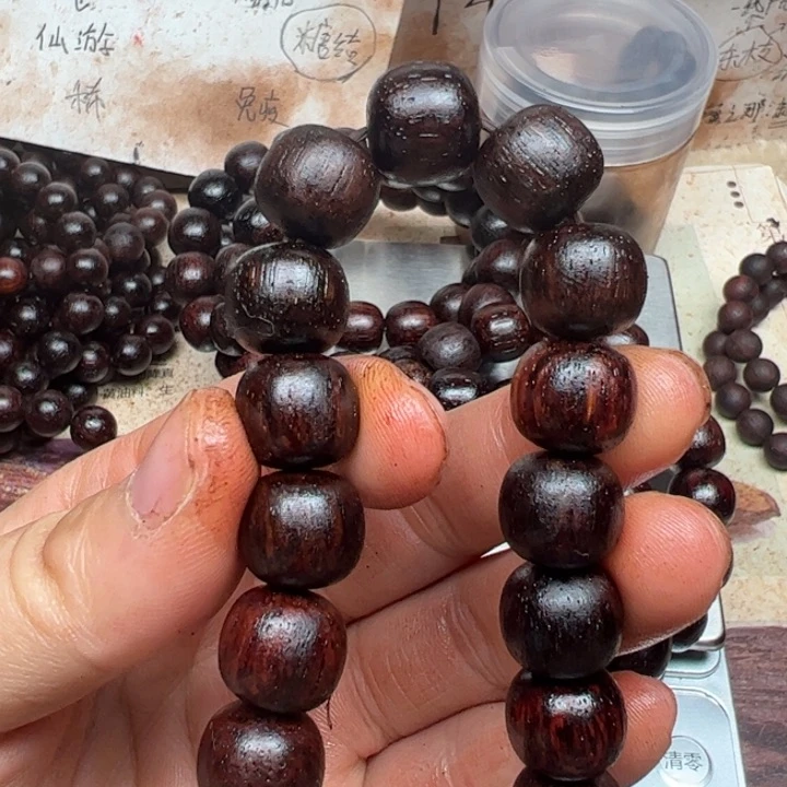 藤类降真香12老型红黑油结晶