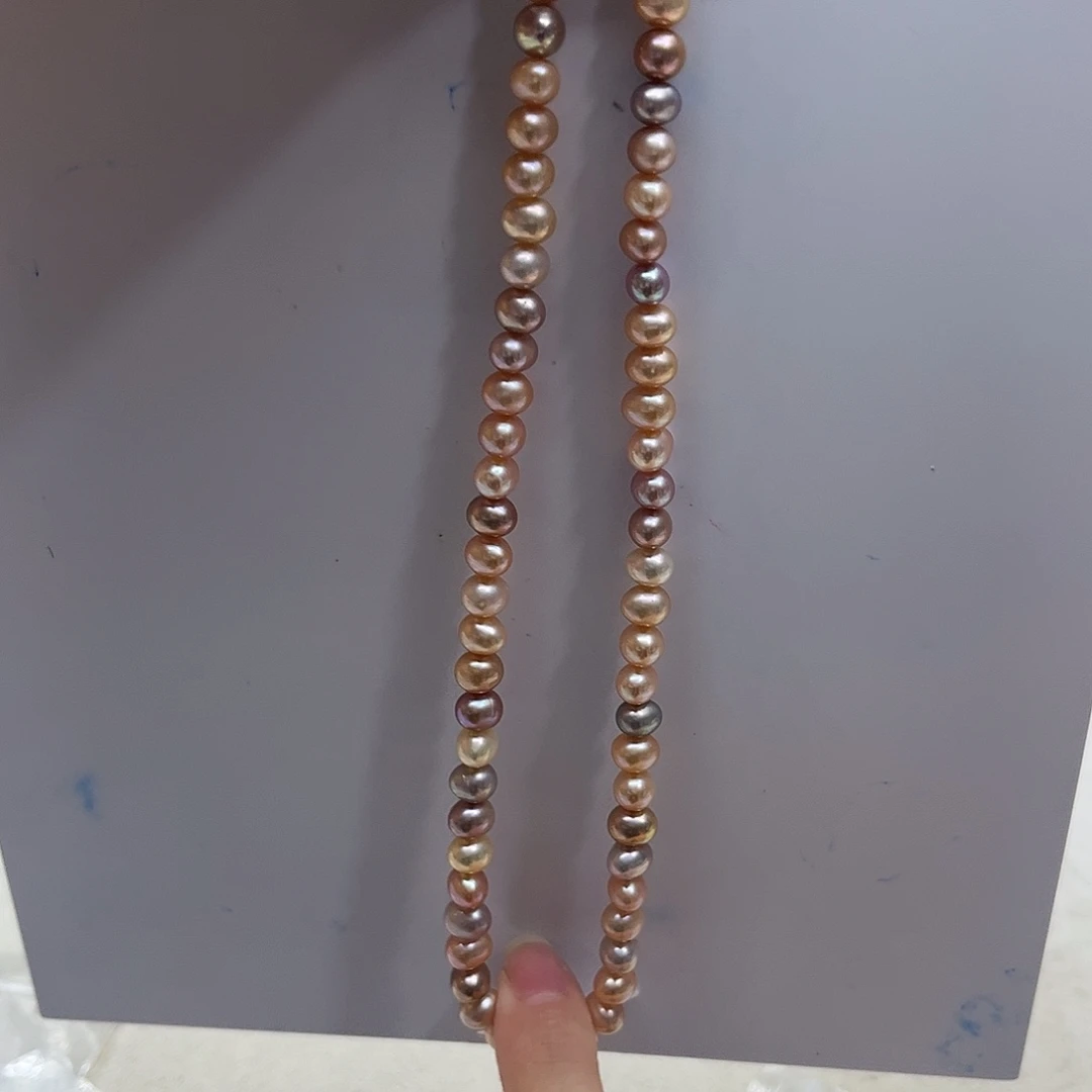 颈饰未镶嵌淡水珍珠