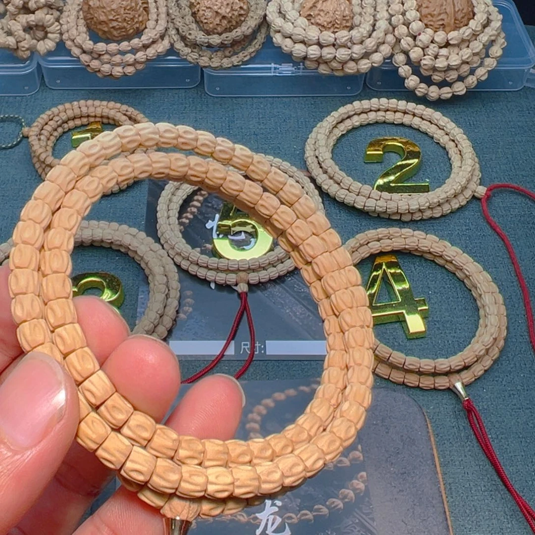 哈***哈吊坠柏香籽/百香籽