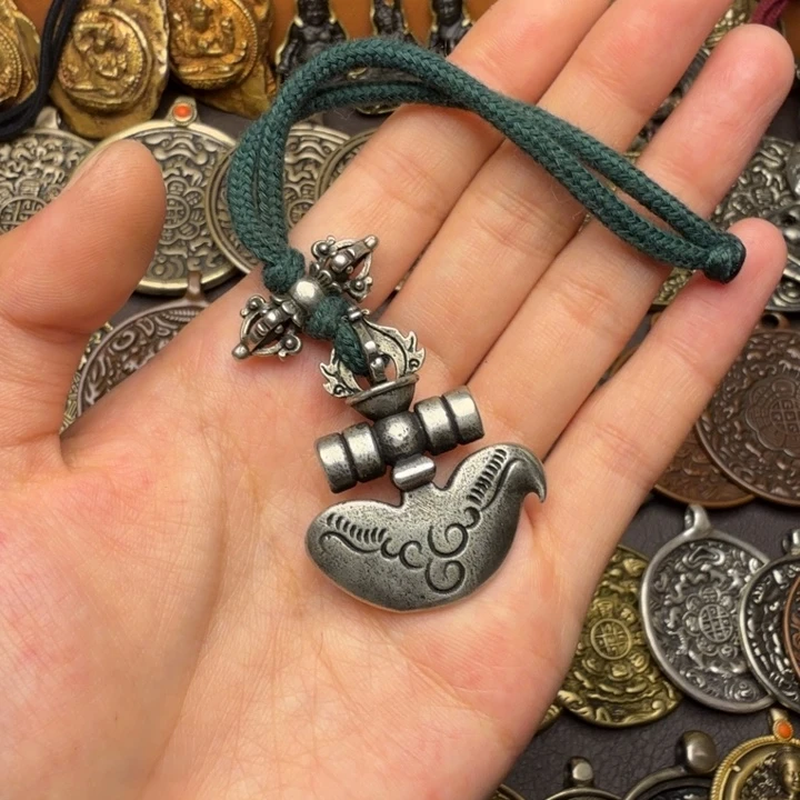 藏传文玩九宫如图