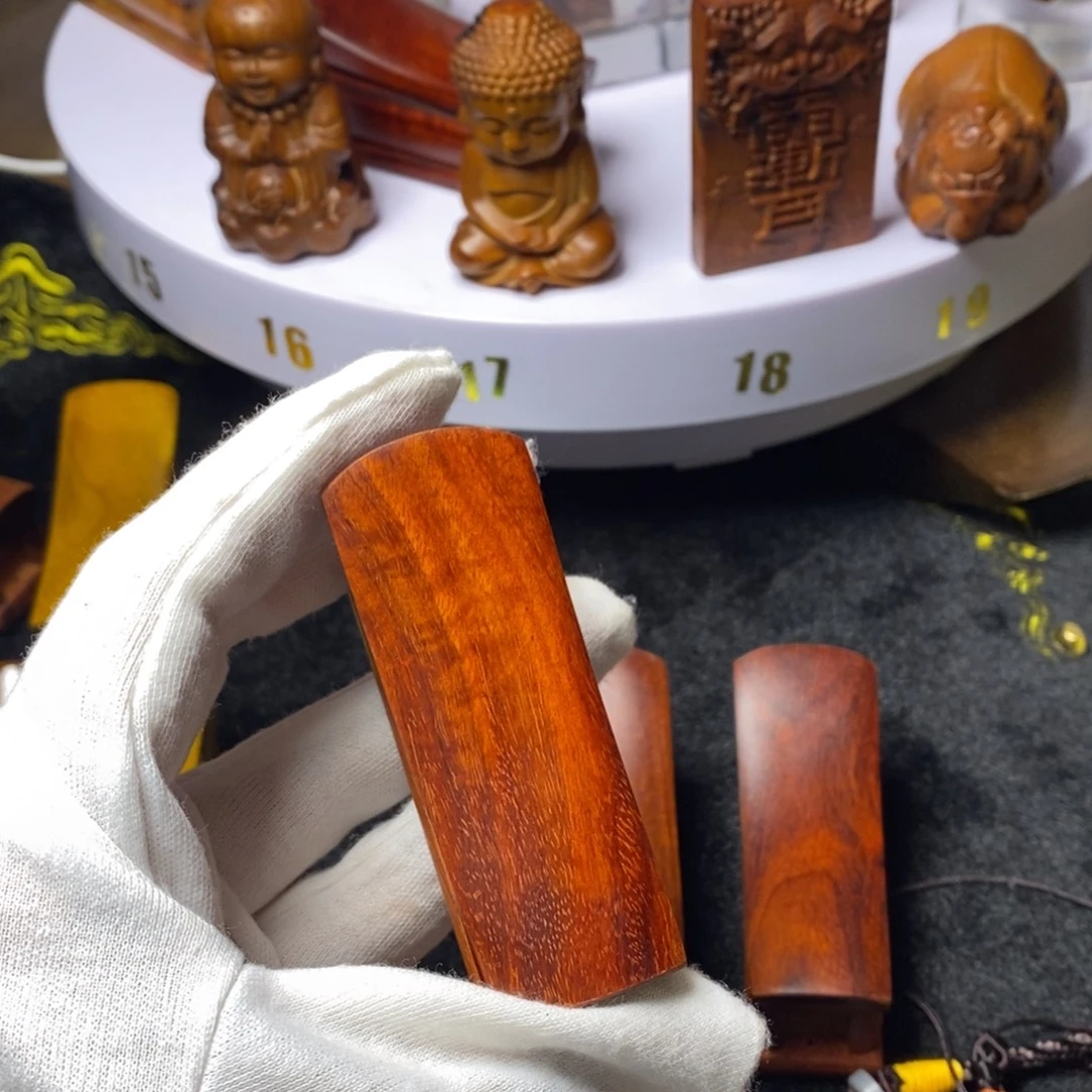 香榧木非洲紫檀 发财文玩