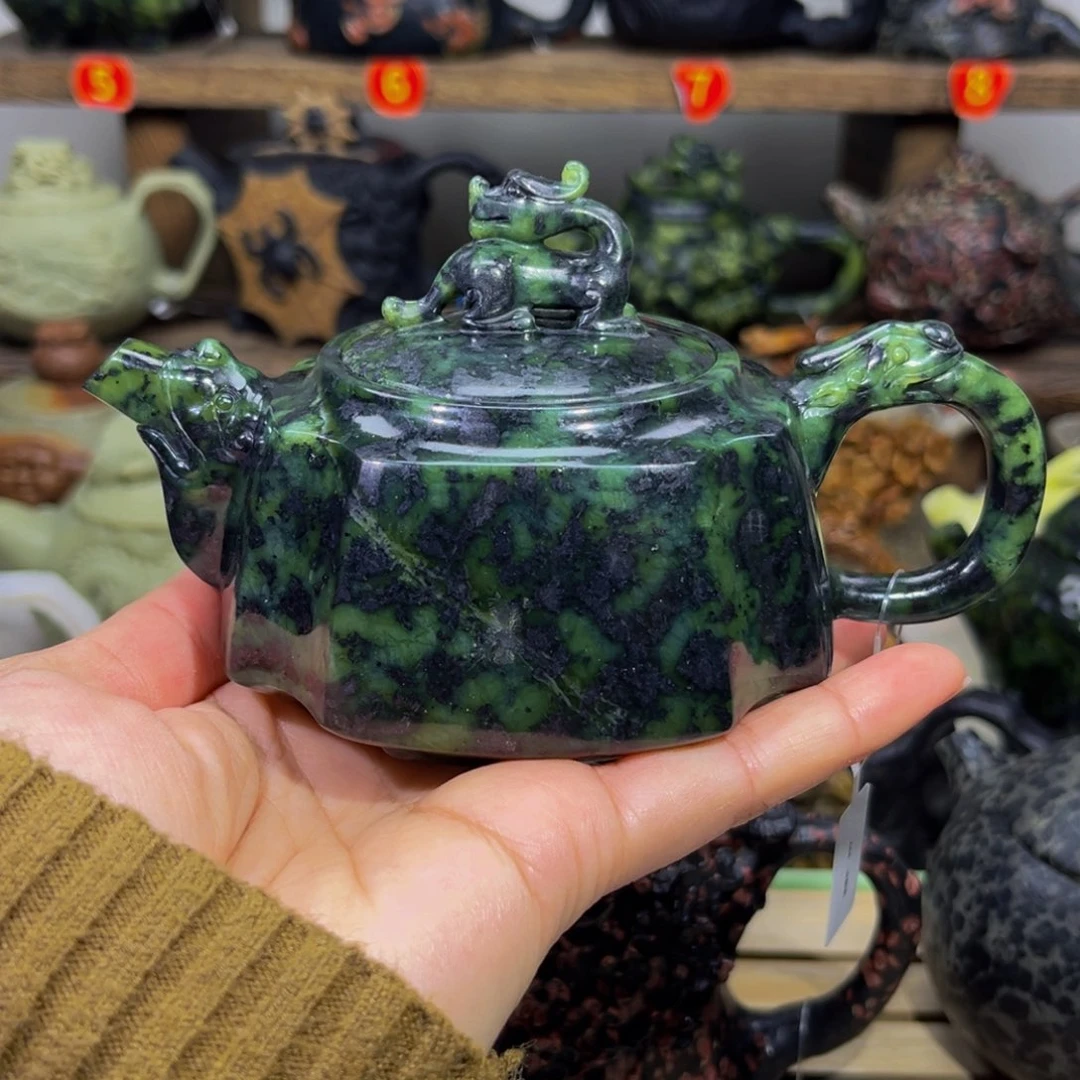 藏玉药王石龙尊壶200cc