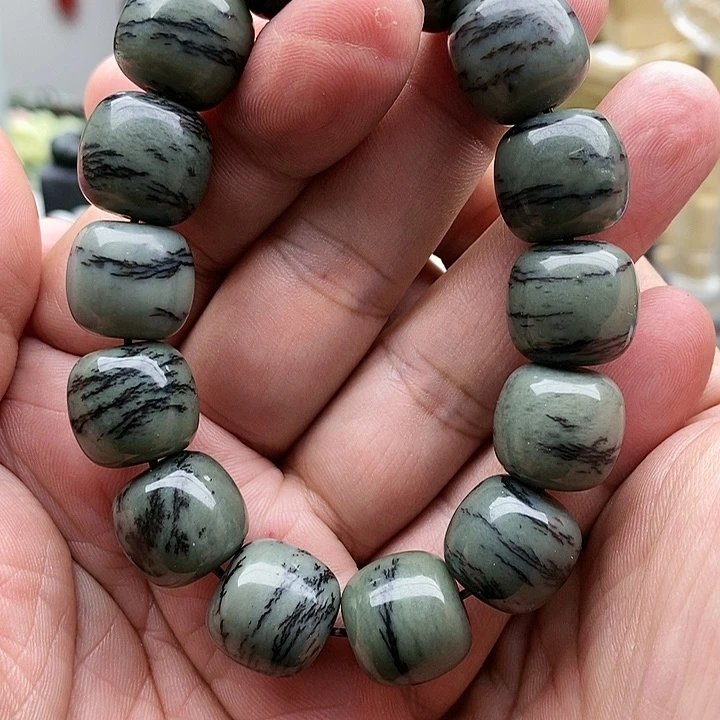 【闪购商品】未镶嵌手串和田玉16一线天