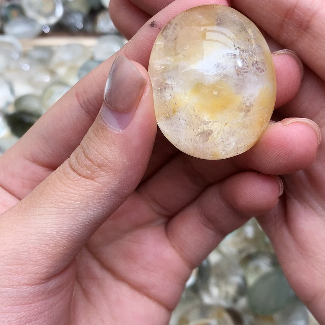 又***）水晶未镶嵌珠宝半成品