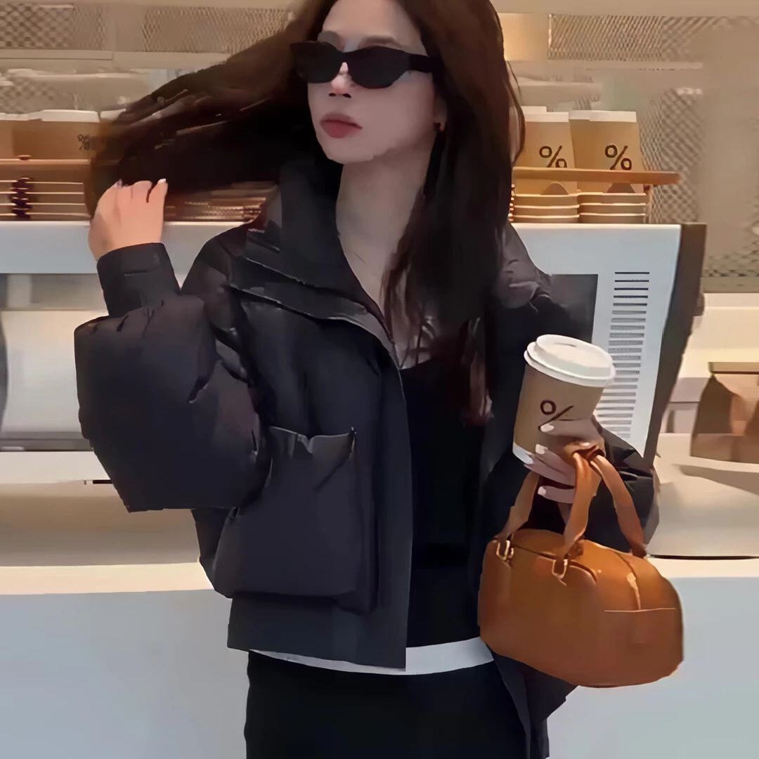 超好看轻薄羽绒服女短款2025新款冬季爆款高端洋气小个子保暖外套