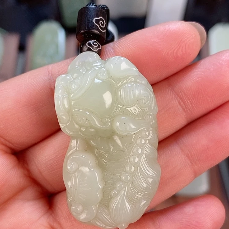 【闪购商品】和田玉颈饰未镶嵌