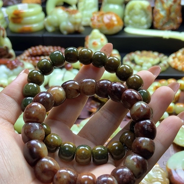 江***南未镶嵌手链岫岩河磨玉（透闪石质玉）