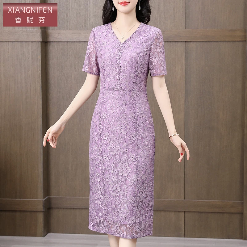 香妮芬高端蕾丝收腰显瘦气质妈妈连衣裙女2025夏季新款V领中长裙