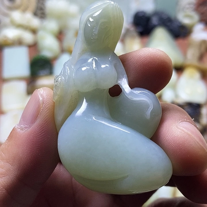 和田玉未镶嵌挂件